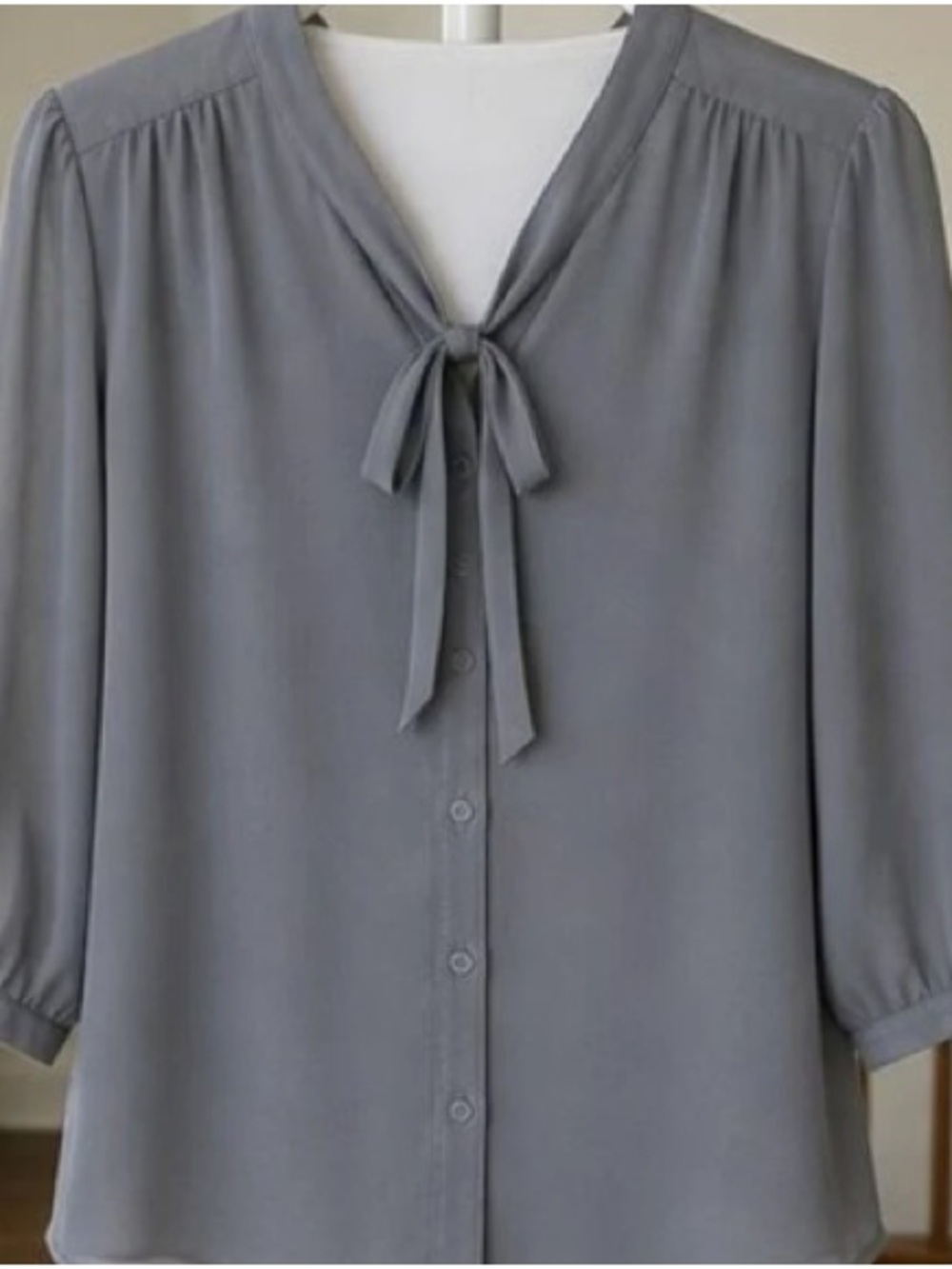 Tie-Neck Button-Front Women's Blouse - Gray